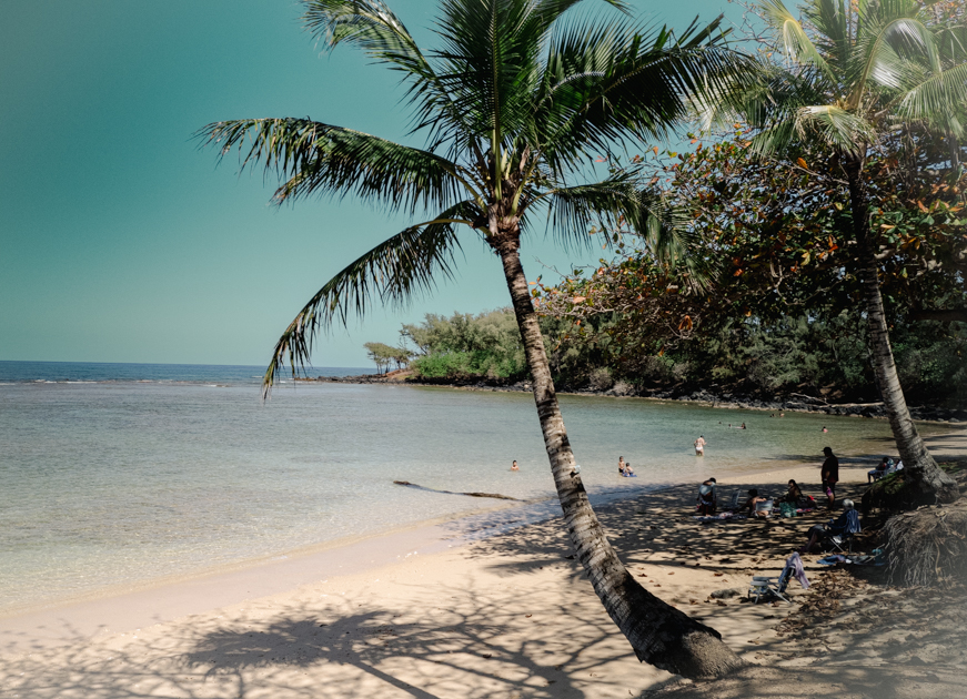 High-resolution landscape photo captured with the Leica Q3 showcasing vivid colors, sharp detail, and dynamic range in a tropical coastal scene.