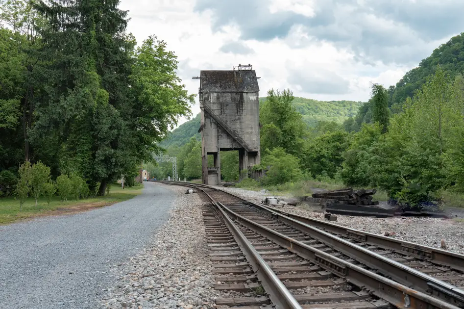 Historic coaling tower towering above the railroad tracks in Thurmond within the New River Gorge.